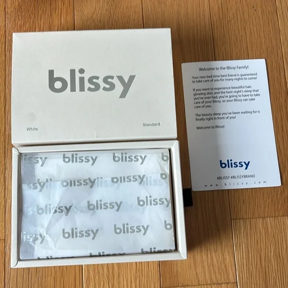 Blissy standard white pillow case 100% pure Mulberry silk - Picture 4 of 7